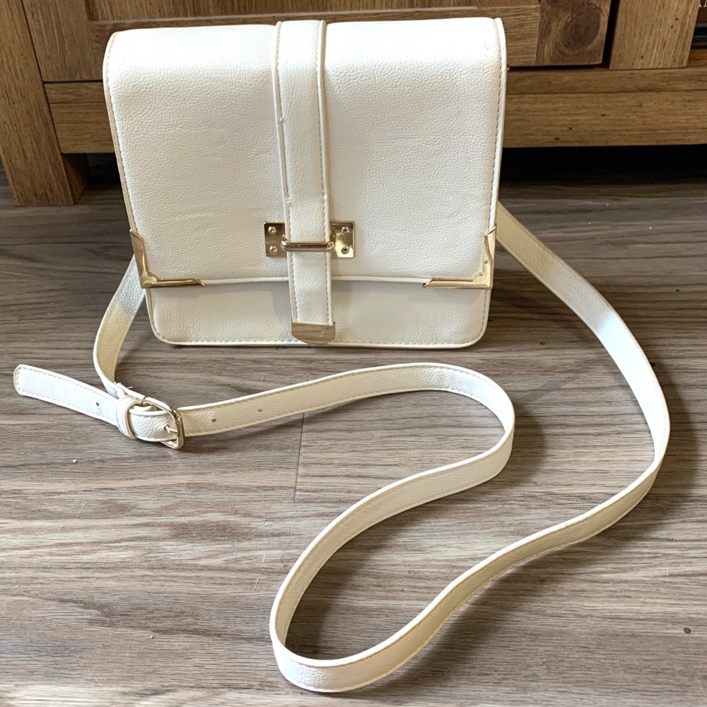 White Square Crossbody Purse with Gold Hardware